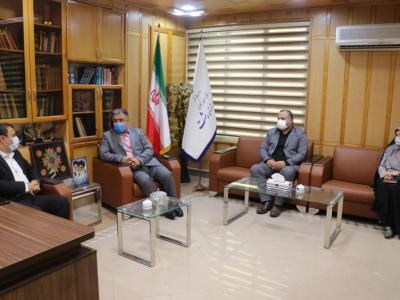 اقتصاد مردمی تنها راه برون رفت از بحران اقتصادی است