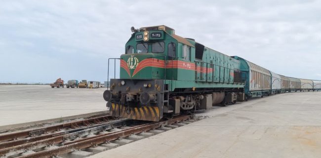 آغاز ایفای نقش در دیپلماسی اقتصادی با نخستین محموله ترانزیتی دریایی ریلی