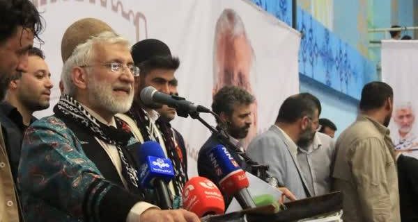 جلیلی: بیکاری امروز جوانان نتیجه ۸ سال ناکارآمدی است