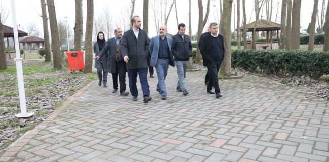 بازدید مدیرعامل سازمان منطقه آزاد انزلی از پارک ساحلی و زیرساخت های گردشگری