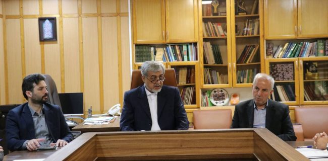انتقاد فرماندار رشت از خرید و فروش زمین‌های روستایی توسط افراد غیربومی