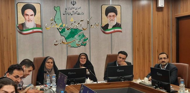 تخصیص ۱۲ میلیارد تومان اعتبار برای تجهیز هنرستان های استان /کاهش جمعیت ۱۲۰۰ نفری دانش آموزان در مقطع اول ابتدایی/تقویت بنیه علمی معلمان راهکاری برای ارتقای سطح تحصیلی دانش آموزان