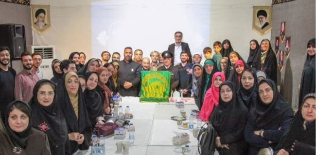 ساعت صفر عاشقی قلب های خبرنگاران با شمیم روح بخش پرچم متبرک حرم رضوی