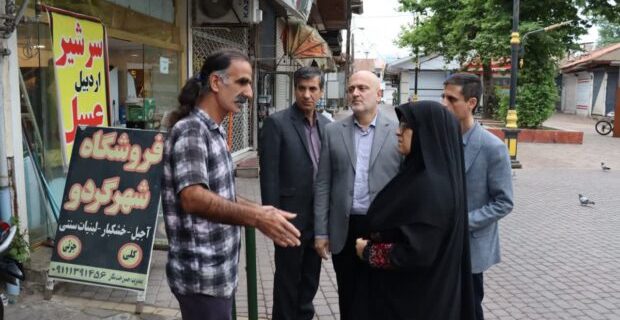 هیچ‌گونه مشکلی در تامین کالاهای اساسی  و اقلام ضروری شهروندان و سوخت وجود ندارد