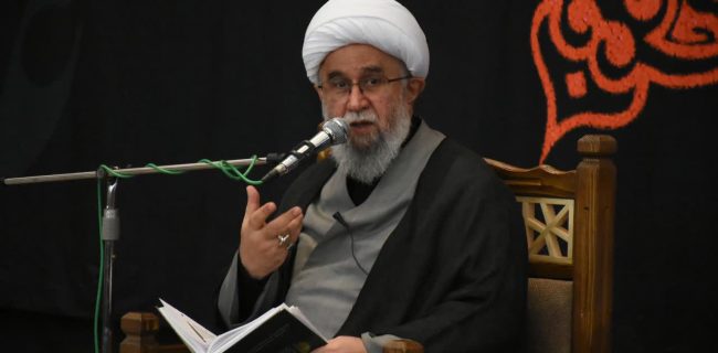 تاکید بر ضرورت تامل در سبک زندگی اهل بیت علیهم‌السلام به‌عنوان نسخه‌ای کامل برای هدایت بشر/ دین دستورالعمل جامع زندگی است