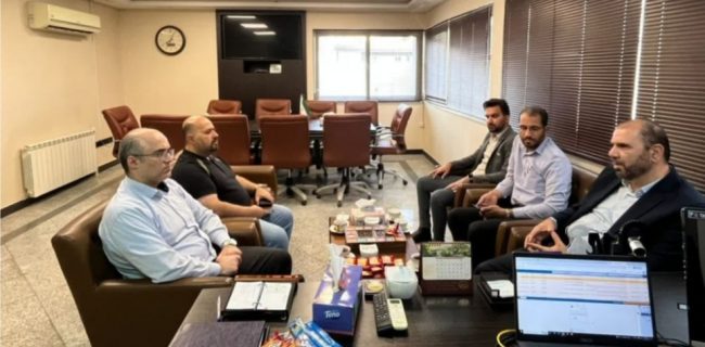 نشست راهبردی برای توسعه سرمایه‌گذاری شرکت‌های دانش‌بنیان آبزی‌پروری برگزار شد