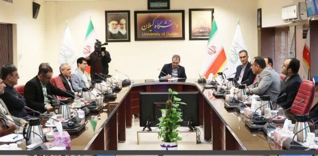 نشست هم‌اندیشی با پژوهشگران پراستناد جهان؛ طراحی مسیر شکوفایی نسل آینده پژوهشگر