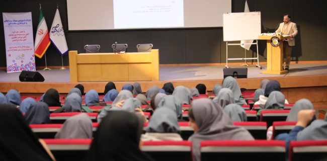 برگزاری کارگاه آموزشی «خبرنویسی مقدماتی و سواد رسانه» در منطقه آزاد انزلی