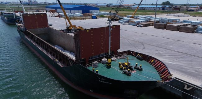 افزایش ۵۳٪ تخلیه و بارگیری و جهش صادرات و ترانزیت سوخت