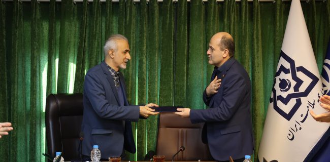 در راستای رعایت حقوق شهروندی افراد دارای معلولیت ،مدیر کل بیمه سلامت گیلان تقدیرشد