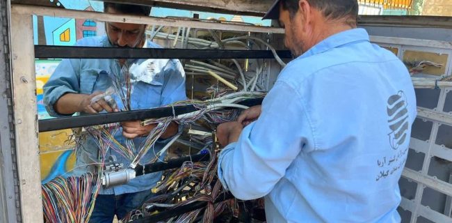 عملیات بهسازی و ارتقای زیرساخت‌های مخابراتی در بلوار شهید افتخاری رشت اجرا شد