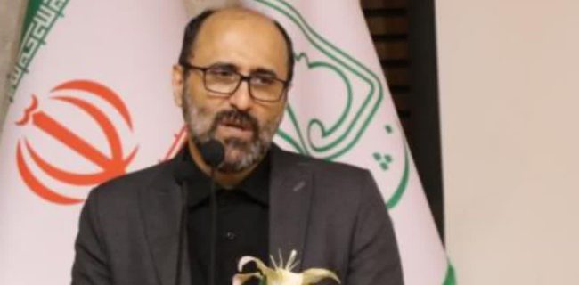 اساتید دانشگاه در خط مقدم جنگ شناختی دشمن پیشگام باشند
