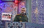 حضور در خیابان، تکلیف امروز ما برای یاری امام زمان(عج) است