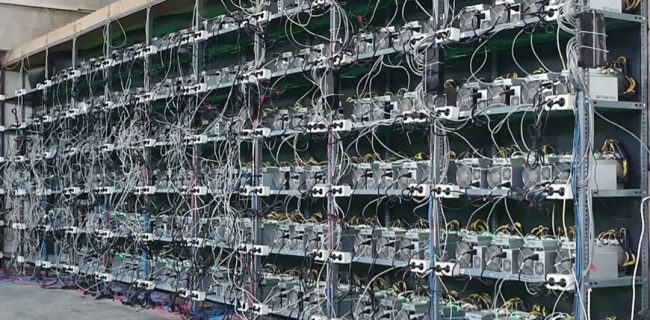 ماینرهای غیرمجاز؛ ۱۲۰۰ مگاوات مصرف پنهان برق/ ۱۴ درصد ناترازی تابستان زیر سر رمزارزها