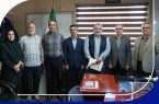 مدیرکل بنادر و دریانوردی استان گیلان به دیدار کارکنان ایثارگر رفت