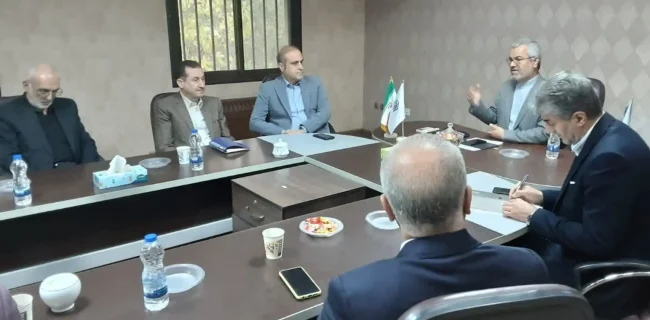 بررسی احداث مرکز درمانی تأمین اجتماعی در شهر صنعتی رشت با حضور مدیران تأمین اجتماعی گیلان و نماینده مردم