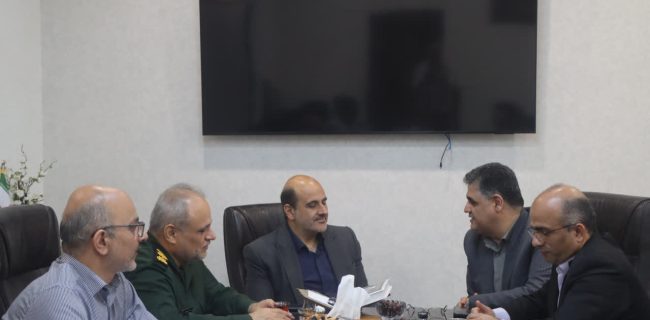 امضای تفاهم‌نامه اجرایی پروژه آسفالت معبر دسترسی به مزار سردار سرافراز اسلام شهید محمدعلی حق‌بین