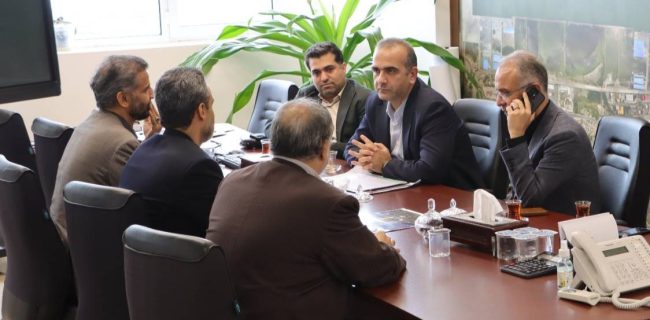 دیدار معاون شرکت فرودگاه‌های کشور با مدیرعامل سازمان منطقه آزاد انزلی